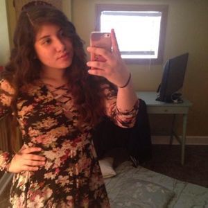 Meet your Posher, Consuelo